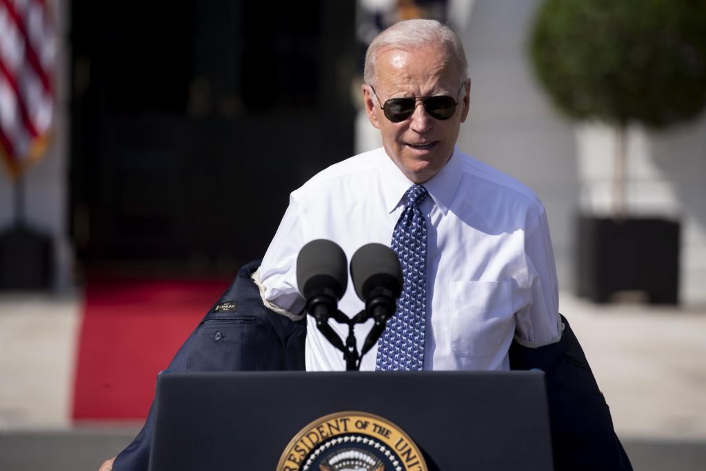 Gobierno de Biden admite que su política con Cuba es diferente a la de Obama