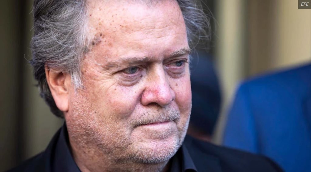 Fiscalía de Nueva York presentará cargos contra ultraderechista Steve Bannon