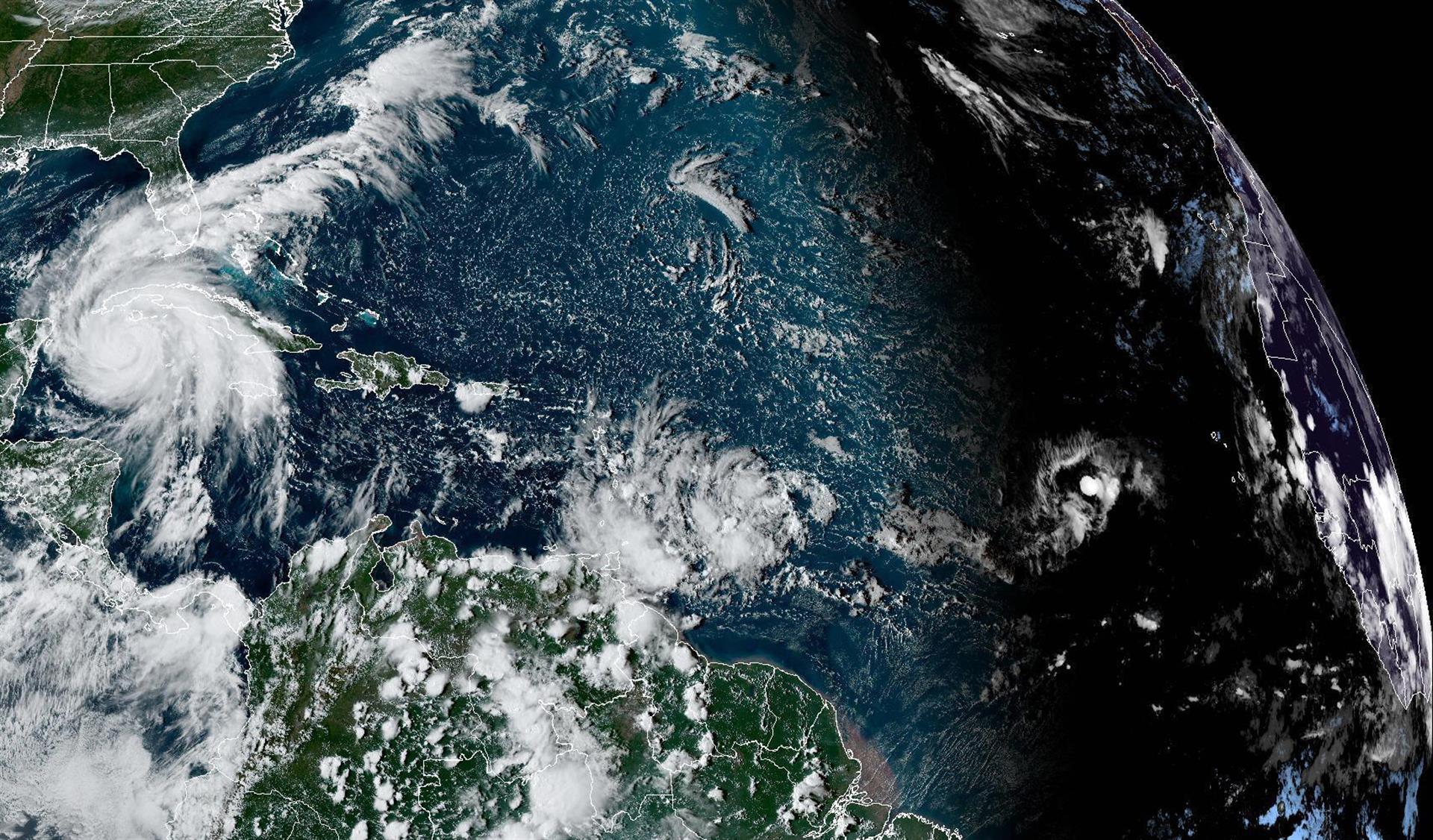 Huracán Ian aumentó a categoría 2 y se acerca al occidente cubano