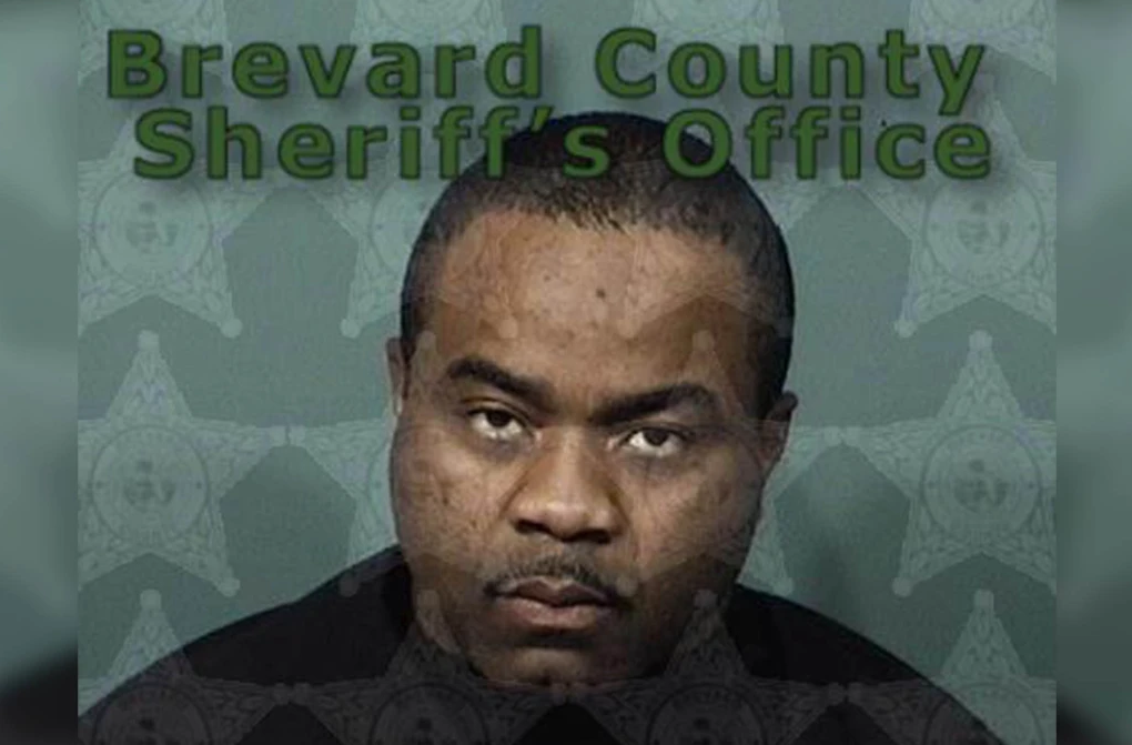 Detienen a pastor de Palm Bay por el presunto abuso sexual de 2 chicas