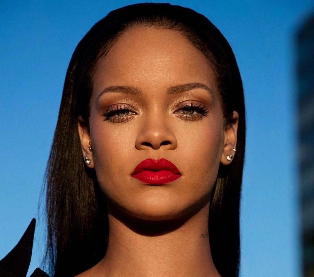 Rihanna está de vuelta con Lift Me Up, un nuevo tema de la película Wakanda Forever