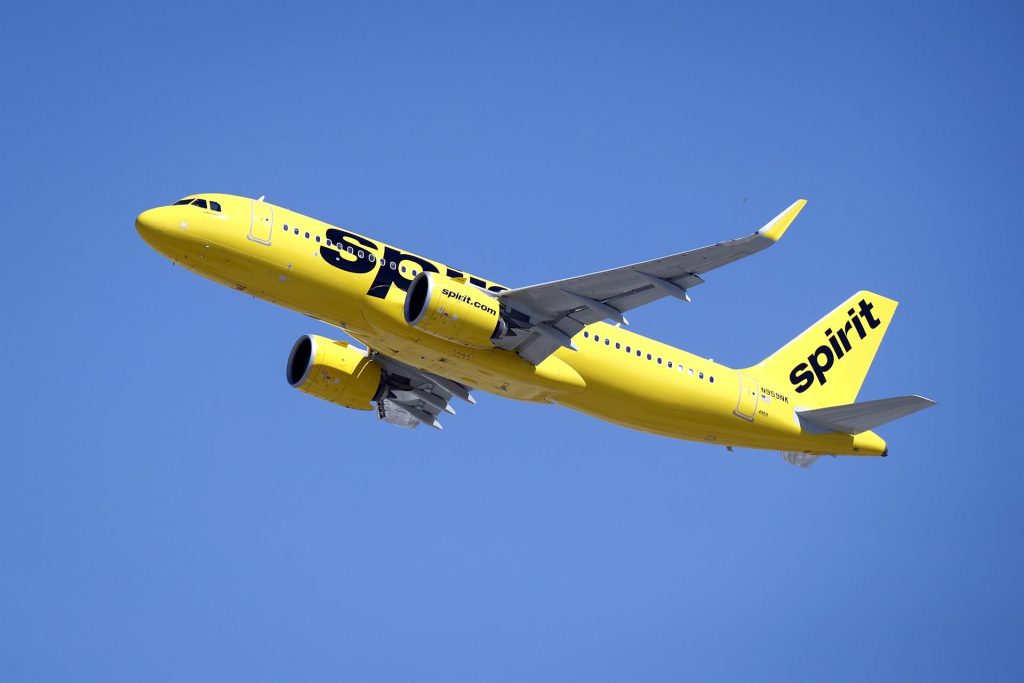 Más del 50 % de los accionistas de Spirit aprueban la fusión con JetBlue