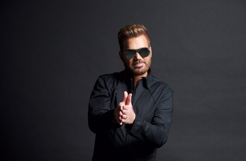 Willy Chirino escoge a Miami para celebrar sus 50 años de carrera