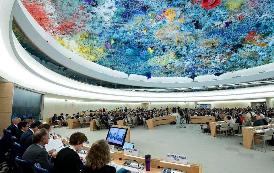 ONU extiende 2 años misión que investiga violaciones de DDHH en Venezuela