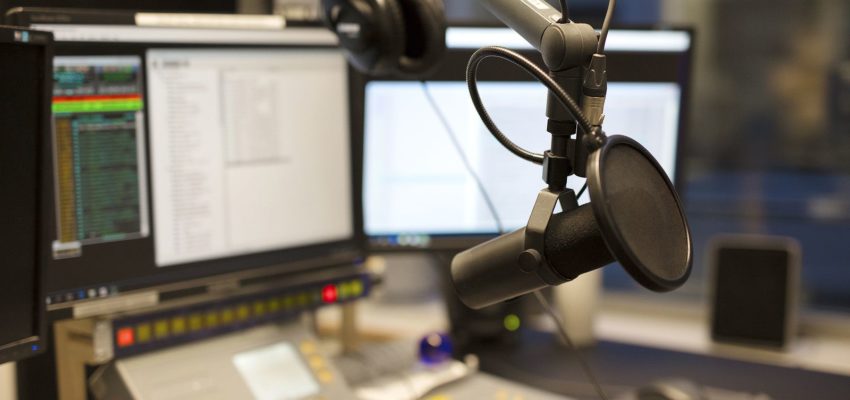 Sindicato de la Prensa advierte del cierre de 79 emisoras radiales durante este año en Venezuela