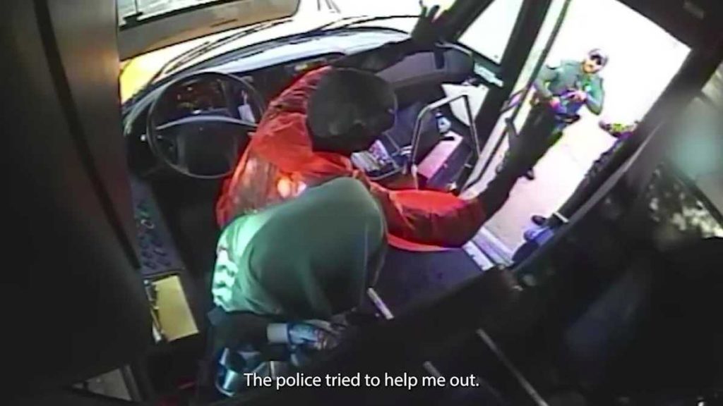 Video muestra el momento en el que un hombre intenta robarse un autobús escolar en Osceola