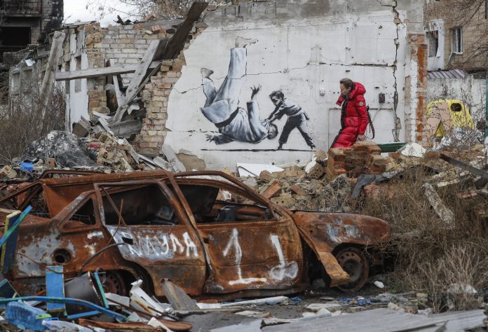 Banksy ha pintado 7 murales en Ucrania