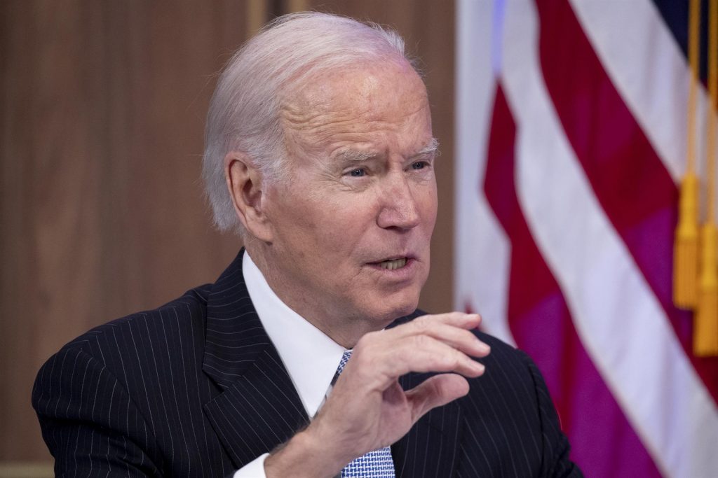 Biden alerta de las crecientes amenazas contra el colectivo LGBTQI+ en EEUU