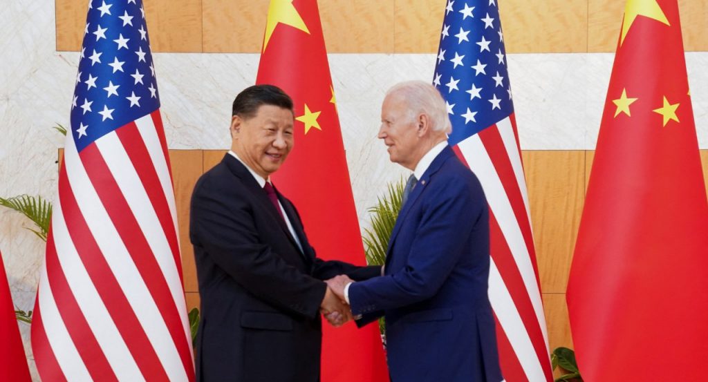 Biden y Xi empiezan su reunión mostrando interés por trabajar juntos