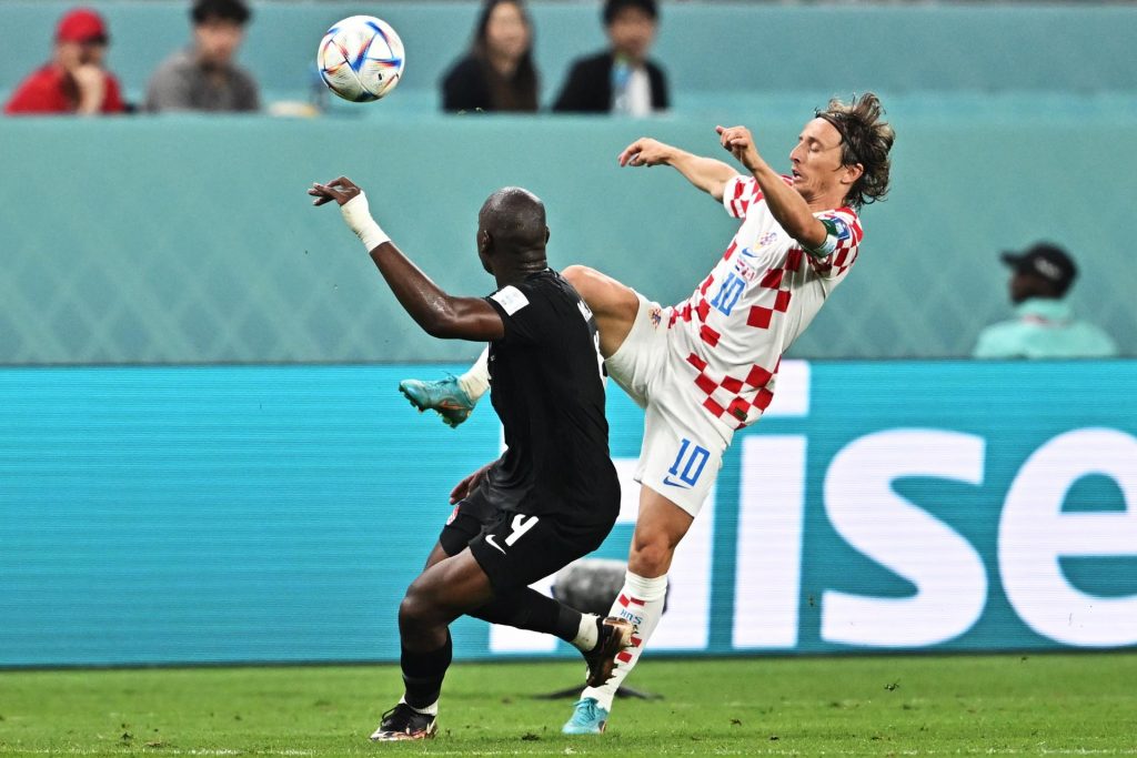 Croacia saca del camino a Canadá