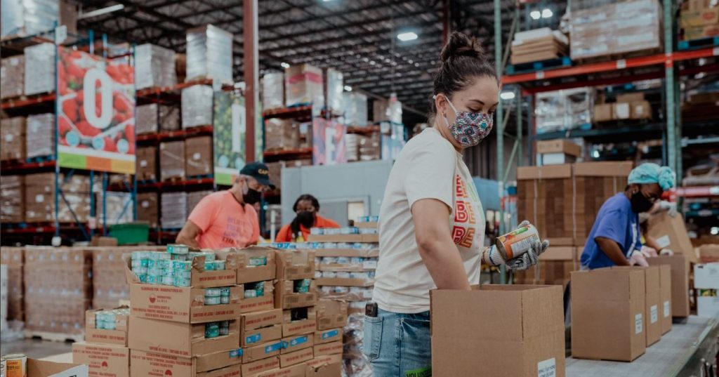 Orlando se avoca a ayudar a los más necesitados en el Giving Tuesday