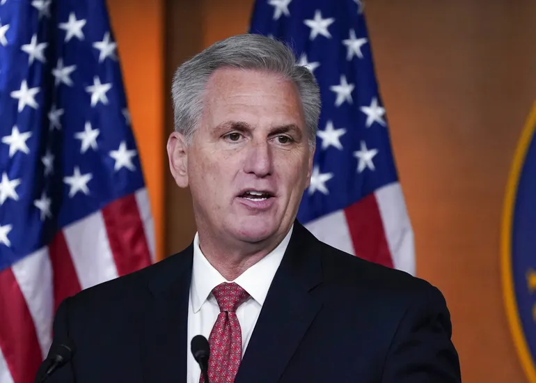 Los republicanos nominan a Kevin McCarthy para presidir la Cámara de Representantes de EEUU