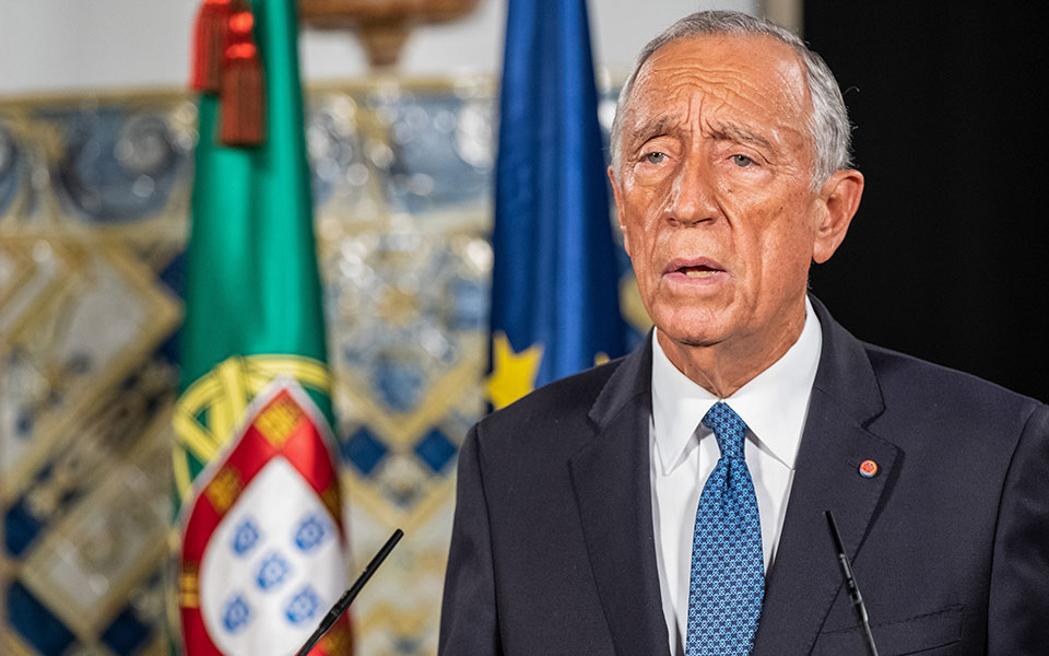 Presidente de Portugal crea nueva polémica: "Catar no respeta los derechos humanos, pero centrémonos en el equipo"