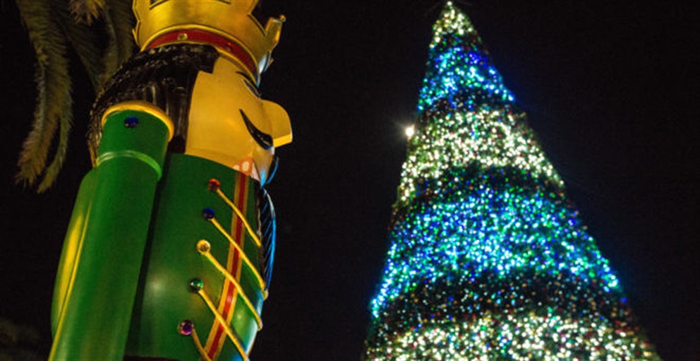 Alcalde de Orando invita a los residentes de la ciudad a la iluminación del árbol de Navidad