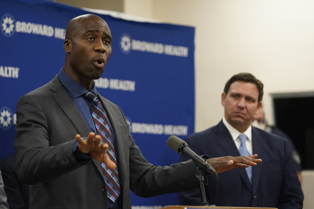 Florida prohíbe los tratamientos de afirmación de género en menores de edad