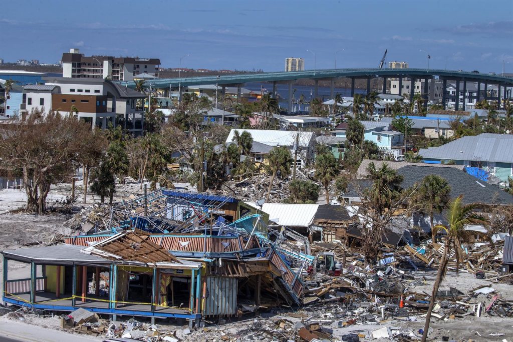 Cerca de US $2 mil millones recibe Florida en ayuda por el huracán Ian