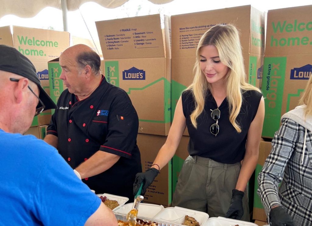 Ivanka no acompañará a Trump en su campaña para "darle prioridad a la vida privada"