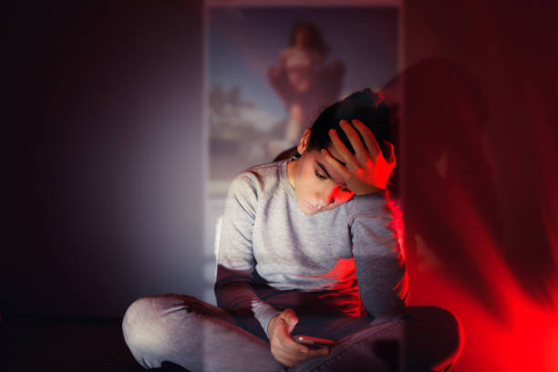 Más del 30% de los jóvenes desconoce cómo gestionar su privacidad en el entorno digital