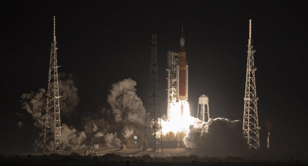 (+Video) Así fue el despegue de la misión Artemis I rumbo a la luna