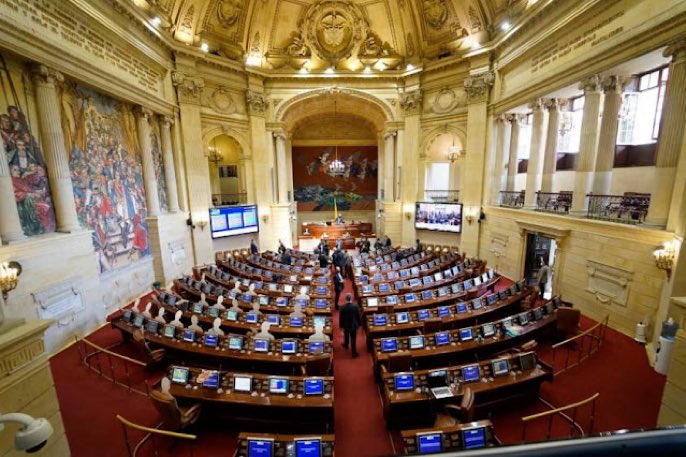 Presentan nuevo proyecto que busca prohibir terapias de conversión gay en Colombia