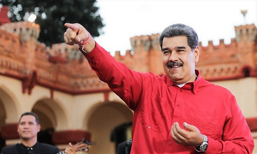 Bolsonaro levanta el veto de entrada a Maduro, que podrá asistir a la toma de posesión de Lula