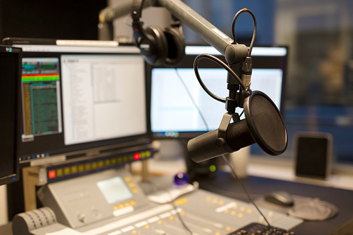 Venezuela bate el récord de cierres de emisoras de radio en un año, según ONG