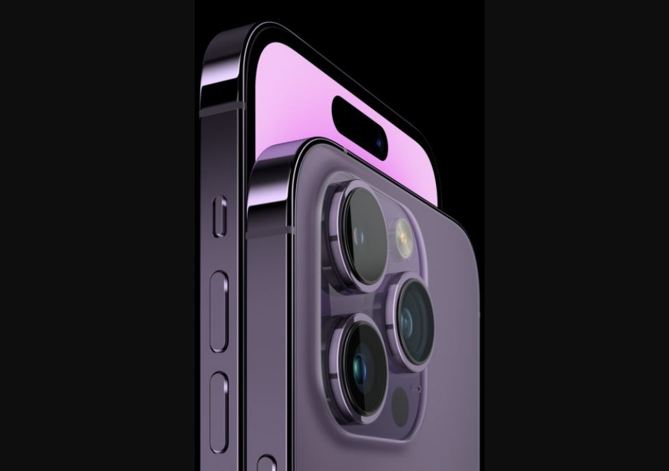 iPhone 15 consumirá un 35% menos de energía y alargará la autonomía de la batería gracias a su chip, según Bloomberg