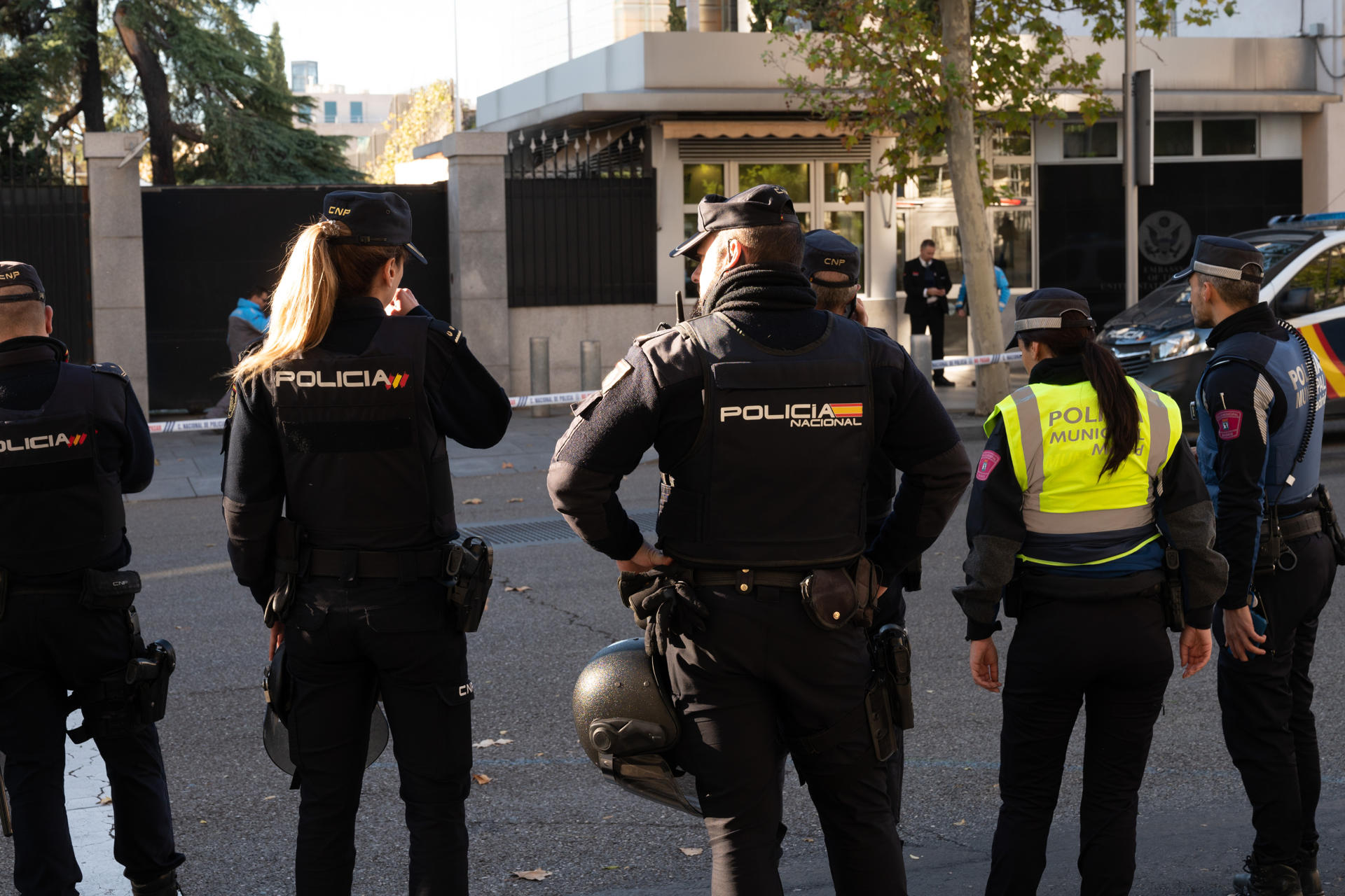 La Policía detonó un sobre sospechoso dirigido a la embajadora de EEUU en España