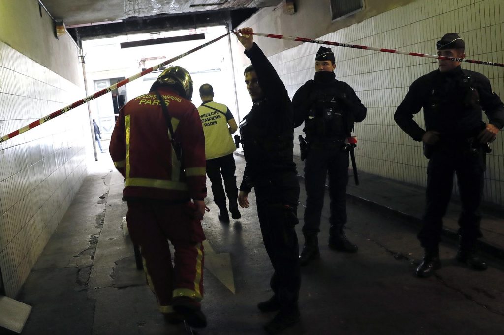 Al menos 3 muertos por tiroteo en centro cultural kurdo de París