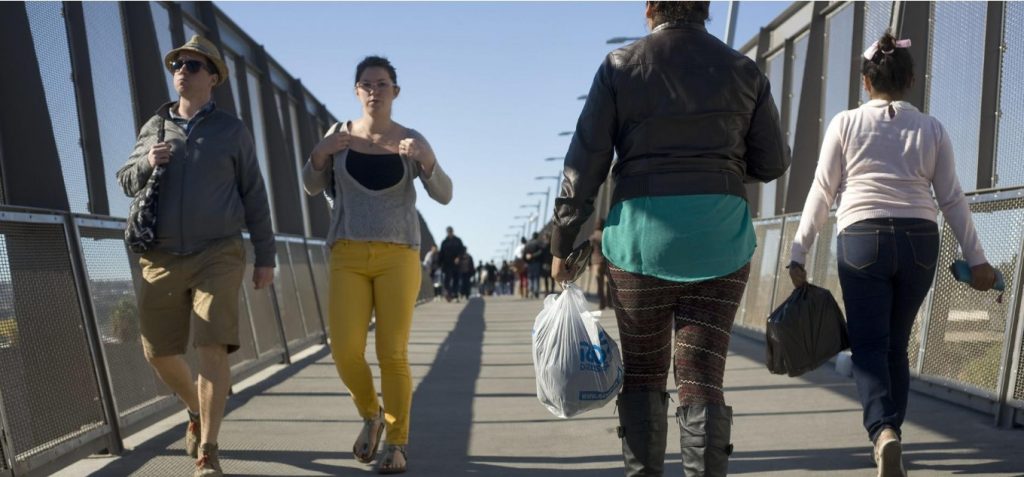 EEUU reabrirá paso peatonal Ped-West en San Ysidro que fue cerrado en 2020