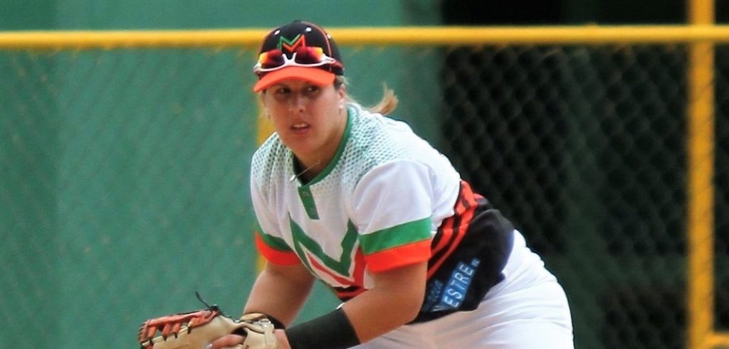 Primera pelotera puertorriqueña en jugar con hombres ahora los entrena