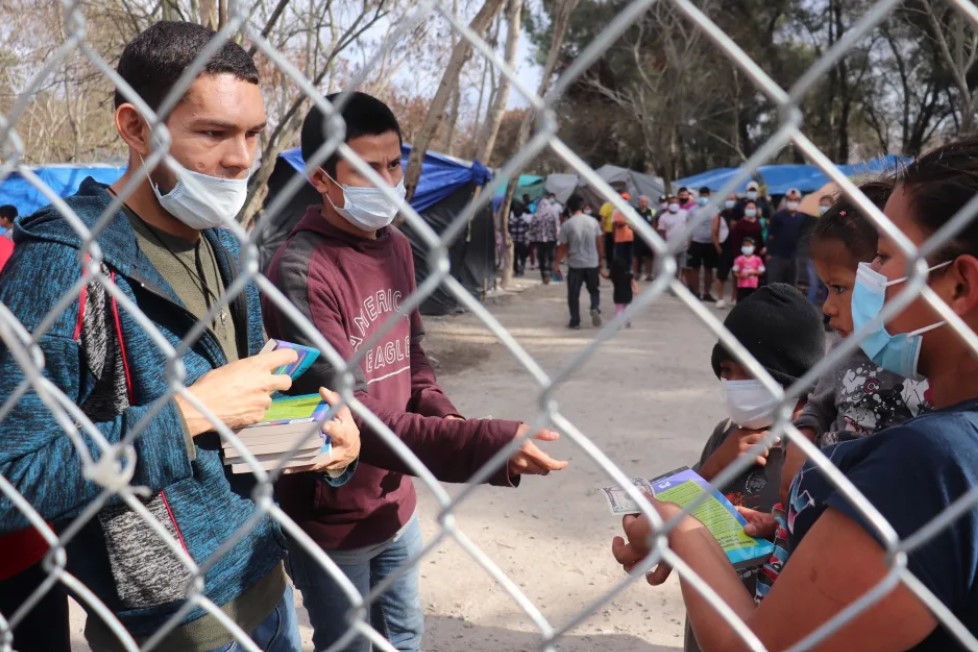 Casos migratorios sin resolver en cortes de EEUU superan los dos millones