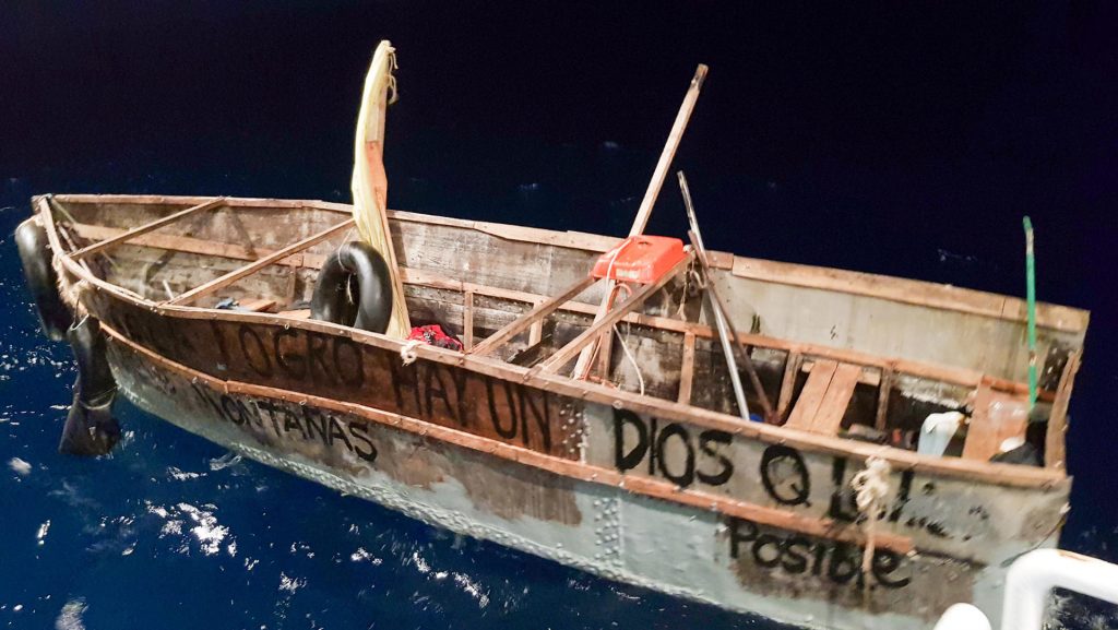 Interceptados y detenidos otros 15 balseros cubanos en los Cayos de Florida