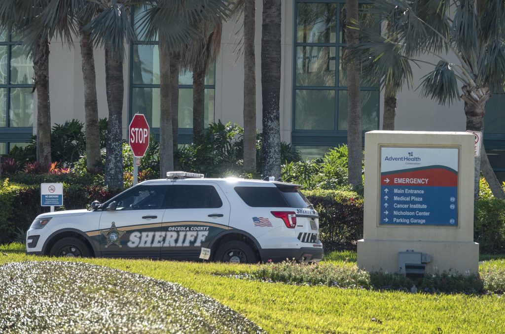 Hospital de Florida responde: "Bolsonaro no esta aquí", pero medios se concentran en su entrada