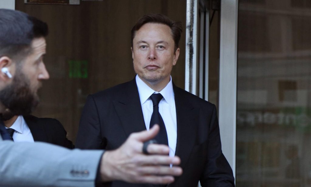Líderes demócratas y republicanos de la Cámara Baja se reúnen con Musk