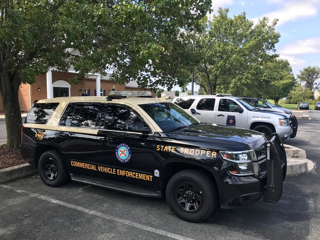 3 personas salieron eyectadas durante un choque mortal ocurrido en Ormond Beach