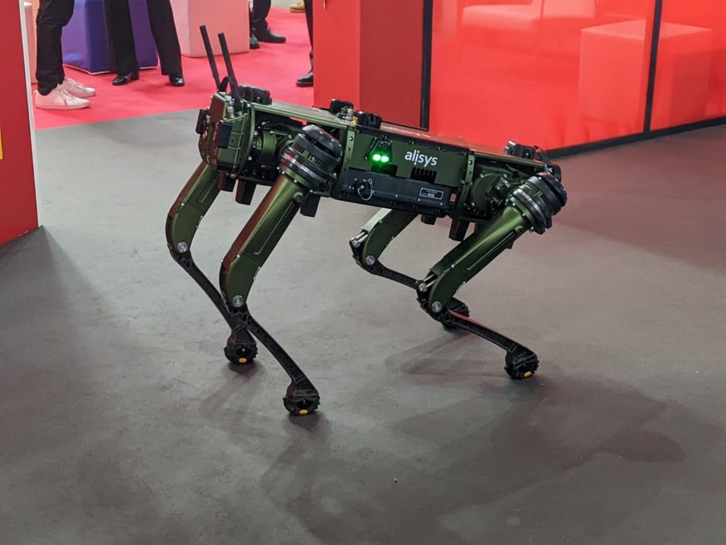 Alisys lleva a Barcelona un robot cuadrúpedo orientado a la seguridad y la defensa
