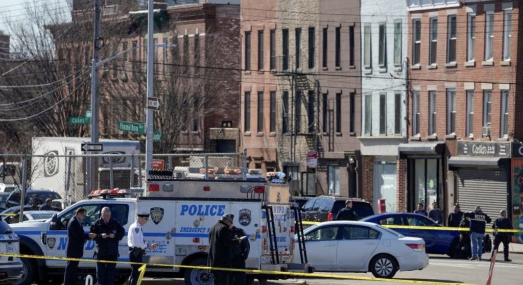 (+Videos) Atropello en Brooklyn con varios heridos "no fue un accidente"
