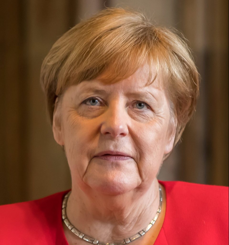 Humoristas rusos le gastaron una broma a Angela Merkel haciéndose pasar por el expresidente ucraniano Poroshenko