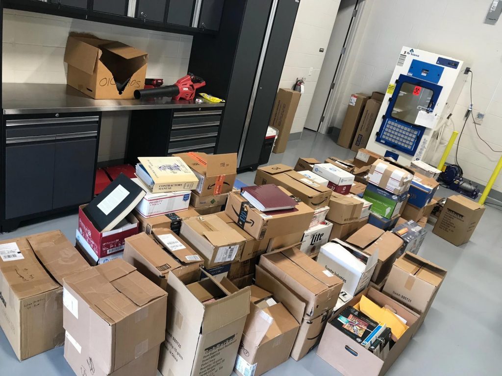 Residente de Ocala tenía en su casa 1.180 kilos de imágenes de pornografía infantil
