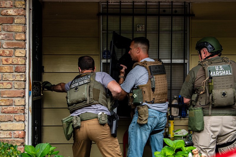 Capturados 833 fugitivos en una operación policial a gran escala en EEUU