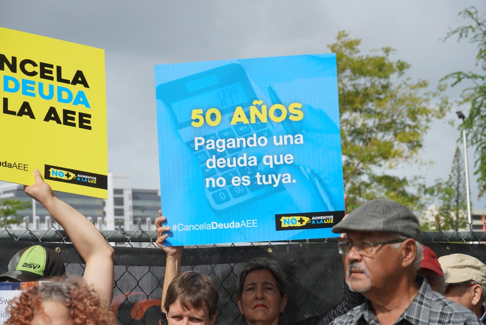 Protestan en Puerto Rico contra aumento de la factura de energía eléctrica