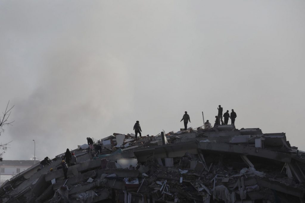Los terremotos en Siria y Turquía han dejado casi 20 mil muertos