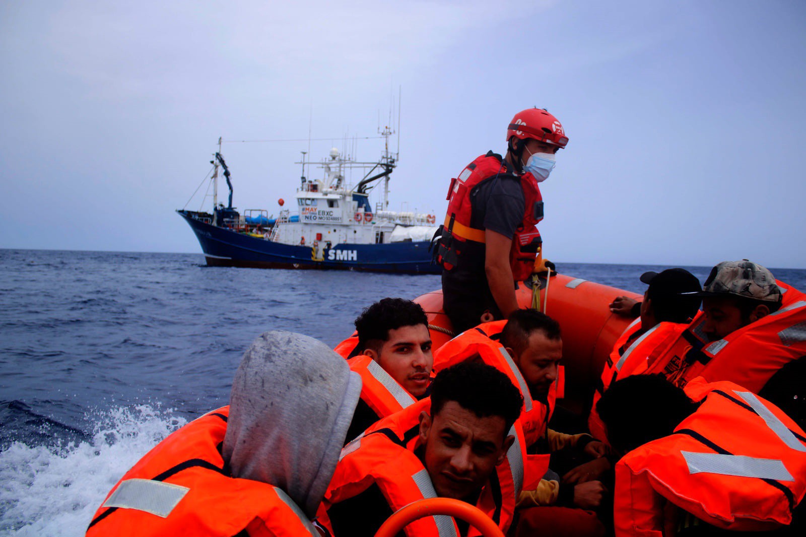 El 'Aita Mari' finaliza su novena misión en el Mediterráneo con 71 personas rescatadas en total