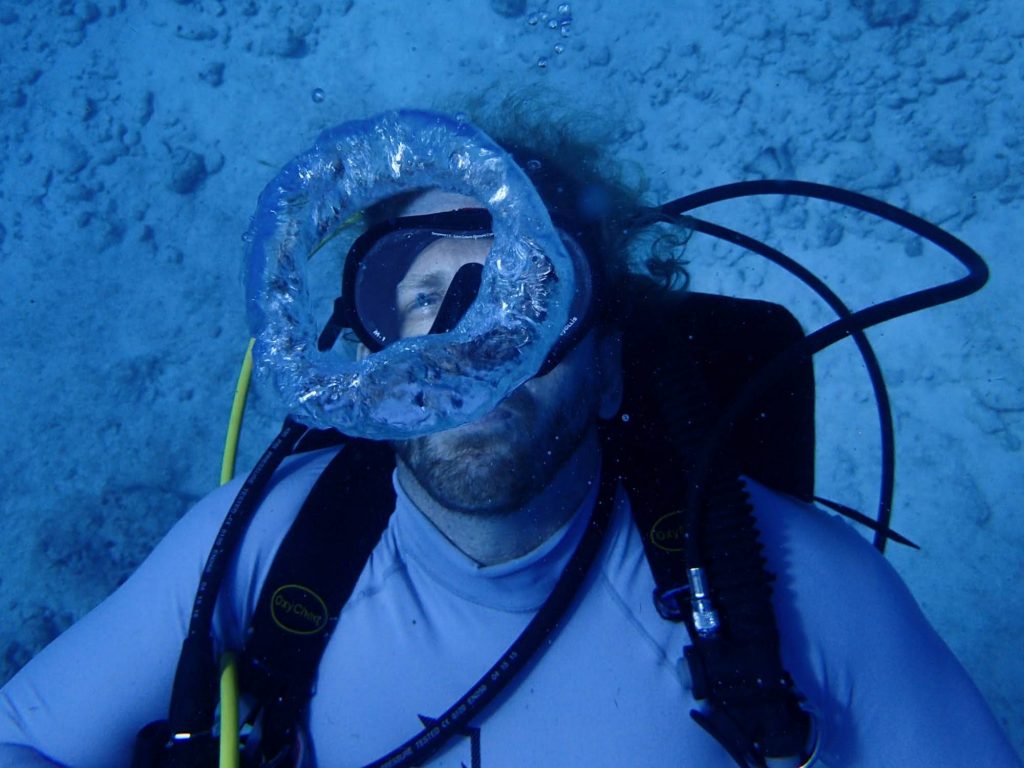 Investigador de Florida vivirá 100 días sumergido en el mar ¡Voy a salir como un superhumano!