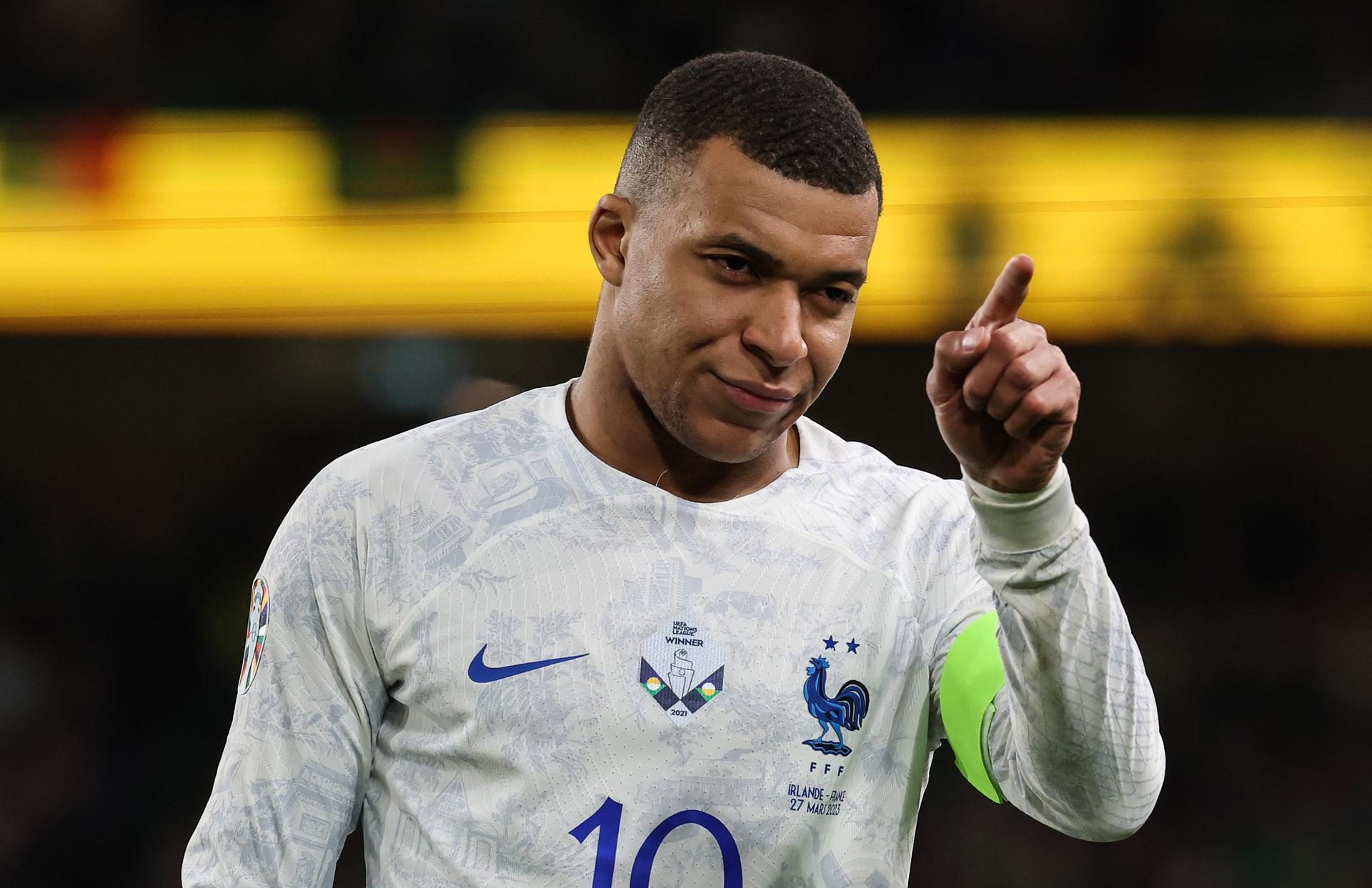 Mbappé es el deportista mejor pagado del mundo € 6 millones al mes, según L'Équipe