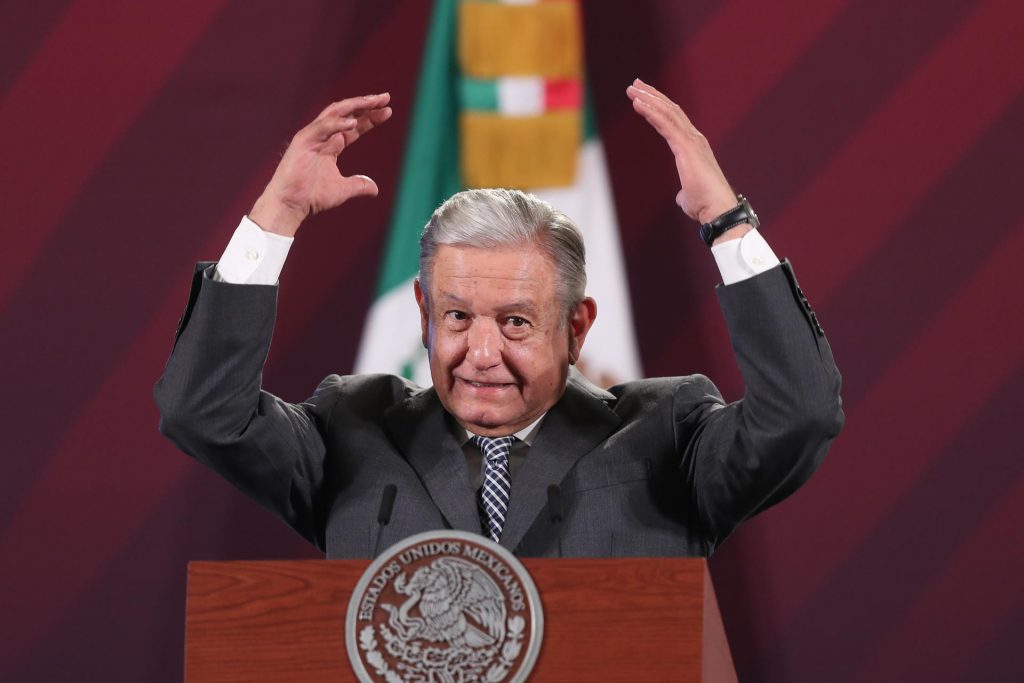 López Obrador se retracta y admite que en México sí se produce fentanilo