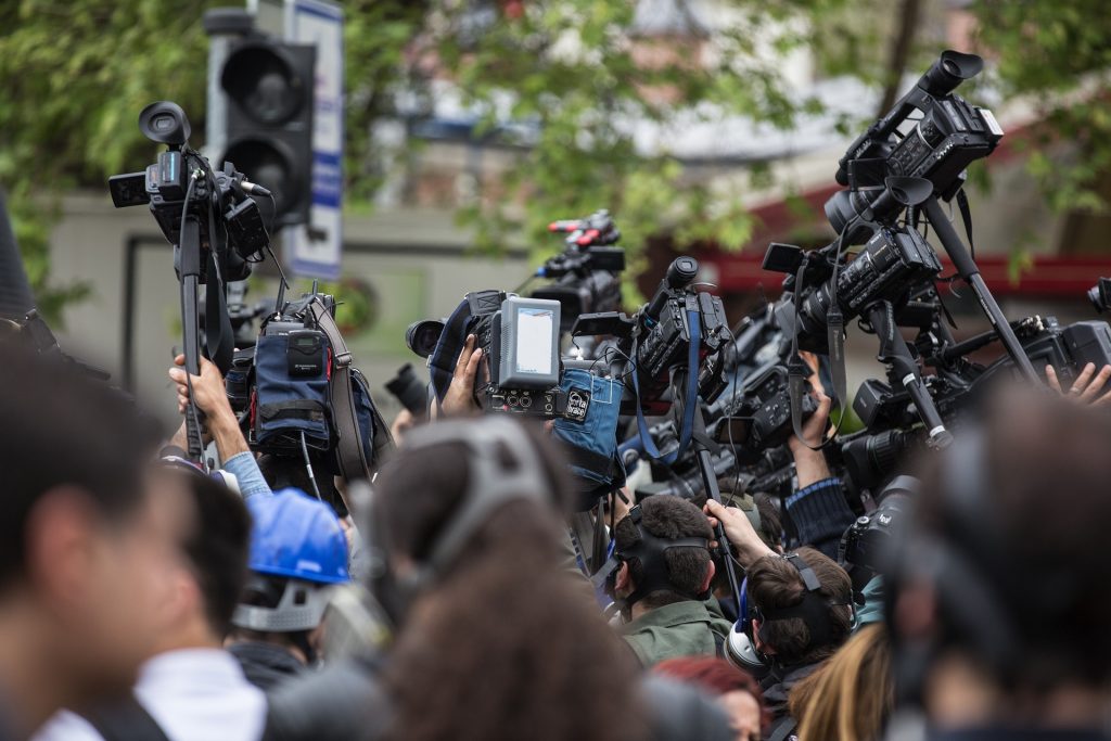 RSF pide la liberación de las 73 periodistas encarceladas en todo el mundo