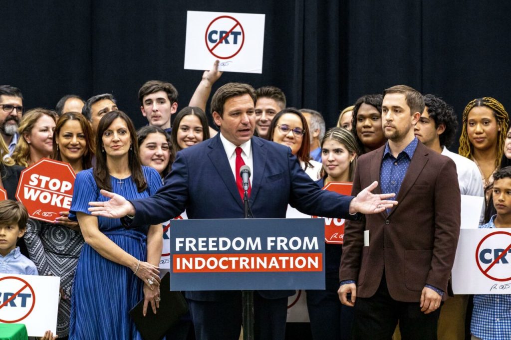 DeSantis expone la supuesta estafa de la propuesta de diversidad, equidad e inclusión en la educación superior