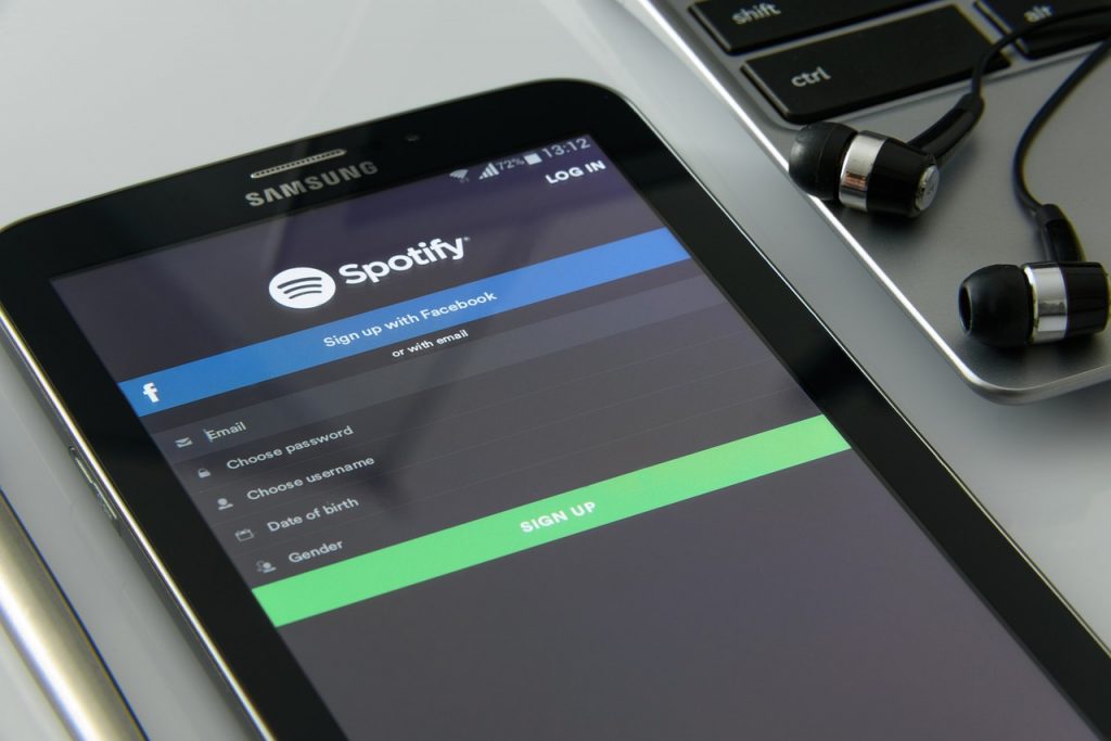 Spotify lanzará una nueva interfaz con videos y eventos en directo